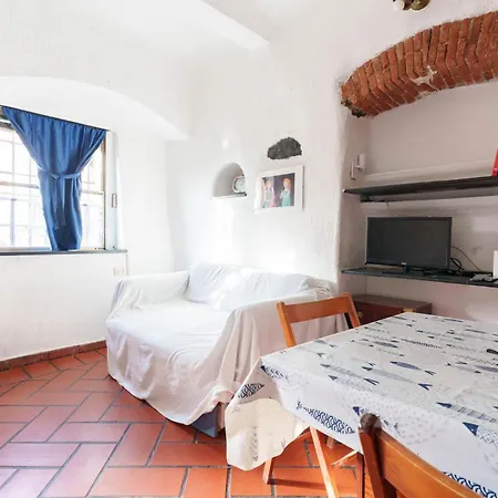 Апартаменты Guesthost - Nervi Cozy Near The Генуя