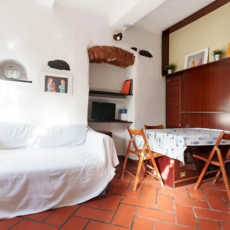 Guesthost - Nervi Cozy Near The *