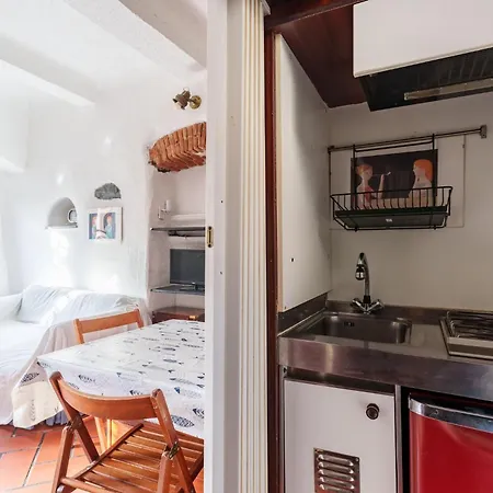 Guesthost - Nervi Cozy Near The Генуя