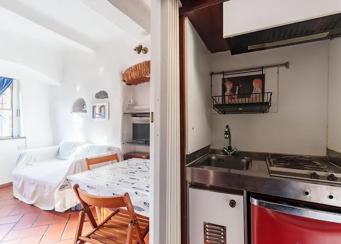 Guesthost - Nervi Cozy Near The Генуя